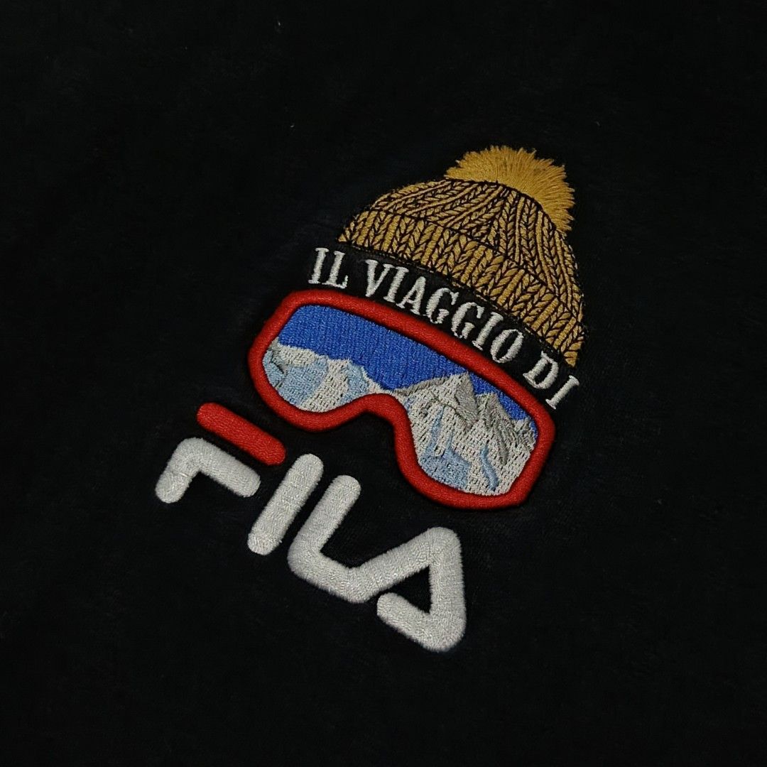Fila IL VIAGGO DI Embroidered Crewneck Pullover (Category: Coats, Jackets and Outerwear) located in Bay. Submitted by ndrwthrift (Listing ID 1470661585, Image 3). Description: Fila IL VIAGGO DI Embroidered Crewneck Pullover Condition - 9/10 Size - XL (fits Large) Dimes - L 28" W 21" Color Rate - 9/10 Issue - NONE *meet up or shipping via lalamove (buyer's expense) *can ship nationwide via j&t.