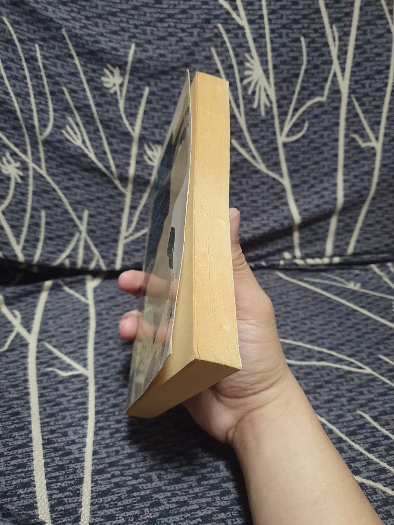 Fire Down Below by William Golding paperback (Category: Storybooks) located in Bulacan. Submitted by anthony_b01 (Listing ID 1470600615, Image 3). Description: - Fire Down Below by William Golding - Paperback - 40 pesos only Rfs: Decluttering space Location: SJDM, Bulacan Courier: Lalamove or J&T delivery-.