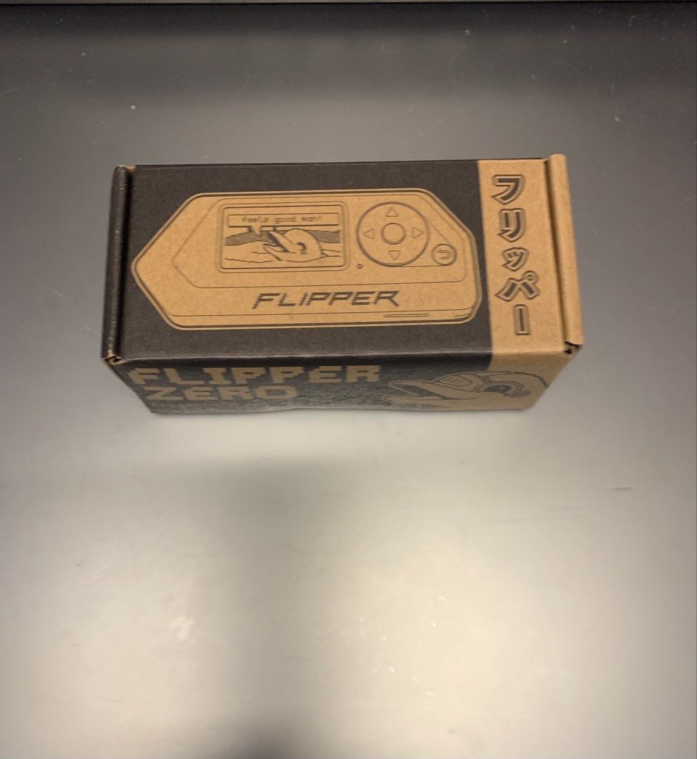 Flipper Zero （分類：益智學習玩具）位於 Hong Kong。 由 evil_pop_cat 提交（商品編號 1469857448，圖片 2）。簡介： 帶盒Flipper Zero 九成新 安裝咗 Momentum Firmware，可以恢復出廠設置 送雜牌micro sd card 256 GB 帶 data Data 係RFID/BLE/GPIO/Infrared/NFC/Sub-GHz 嘅 file 只收現金。