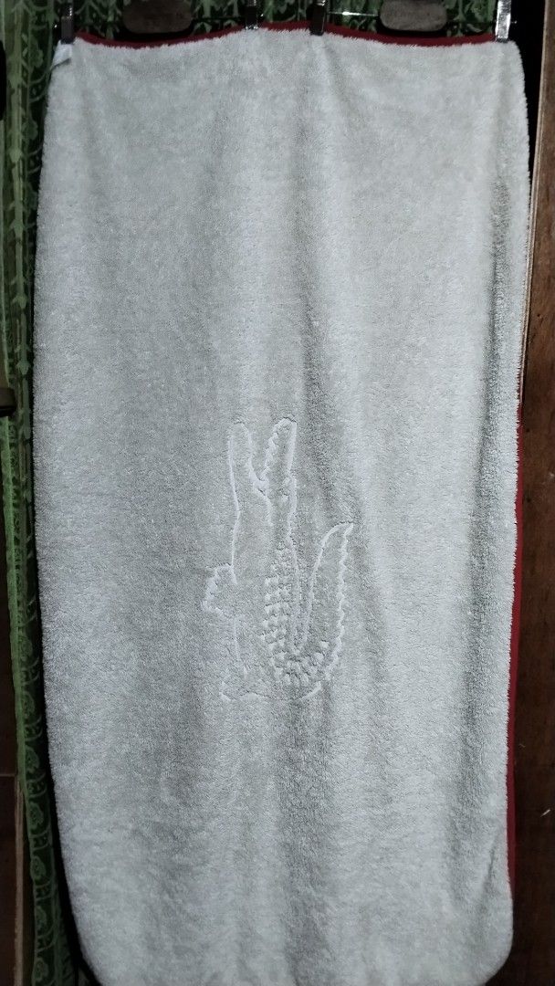 For sale (Category: Coats, Jackets and Outerwear) located in Davao. Submitted by jellisaiah.ocean (Listing ID 1470683088, Image 2). Description: lacoste towel.