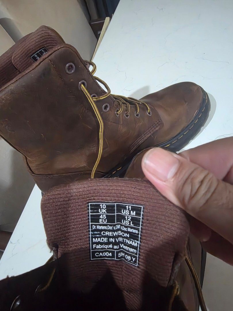 For sale authentic doc martens crewson boots (Category: Boots) located in Manila. Submitted by calmforest-4242 (Listing ID 1470681039, Image 2). Description: for sale doc martens crewson boots size 11m us. used twice. size doesnt fit me. price still negotiable for sure buyers. shipping for buyers account. pickup/ meetup near celebrity sports plaza, qc..