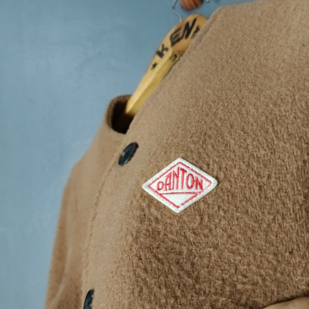 For Women - Danton - Wool Mossa Jacket (Category: Coats, Jackets and Outerwear) located in Bacolod City. Submitted by drop.ph (Listing ID 1470686331, Image 3). Description: Danton - Collarless Wool Mosa Jacket Authentic *Size S fits M - 19.5x24 *Very Good *Lints *Price: 1,500php *Add SF if outside Bacolod City .