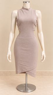 (Category: ) located in . Submitted by zellethrifts (Listing ID 1469302480, Image 1). Description: .