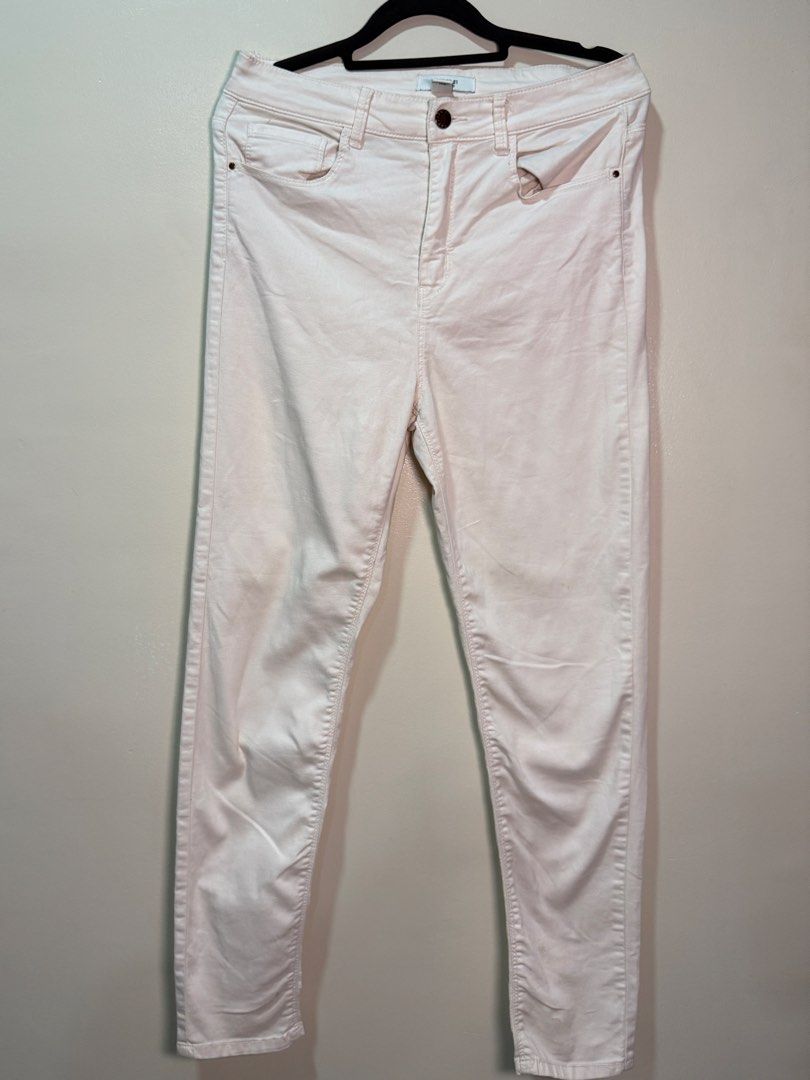 forever 21 pink jeans (Category: Jeans) located in Quezon City. Submitted by fashionifywardrobe8899 (Listing ID 1470733252, Image 1). Description: .