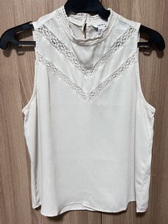 (Category: ) located in . Submitted by sph_preloved (Listing ID 1470704293, Image 1). Description: .