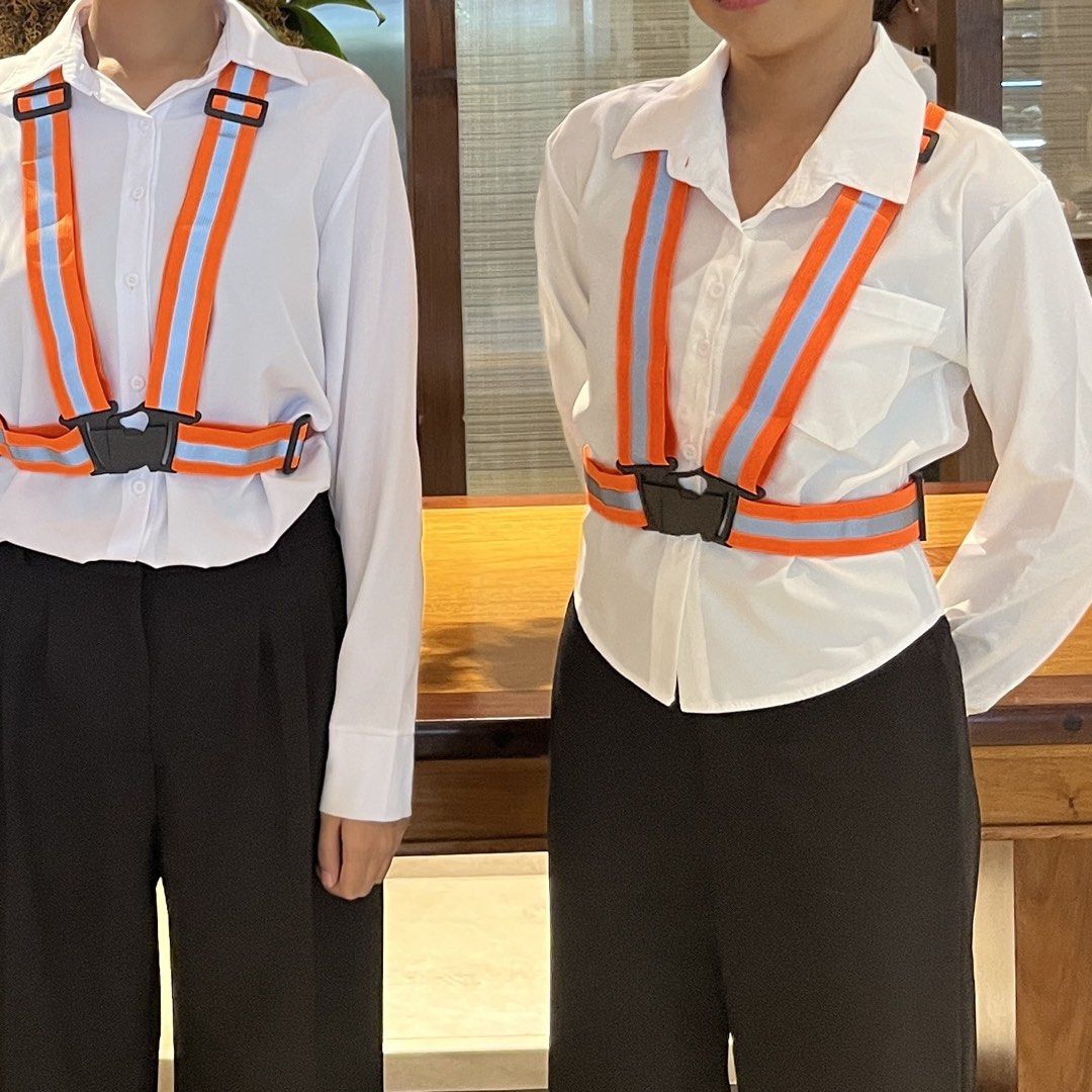 Formal, Casual Plain Longsleeves Blouse in White (Category: Longsleeves) located in Cavite. Submitted by mevynn (Listing ID 1470737399, Image 1). Description: used once only, from SM Dept. declutterring what you see is what you get size: xs-s 💳 gotyme, gcash or BPi 🚚 lalamove or jnt.