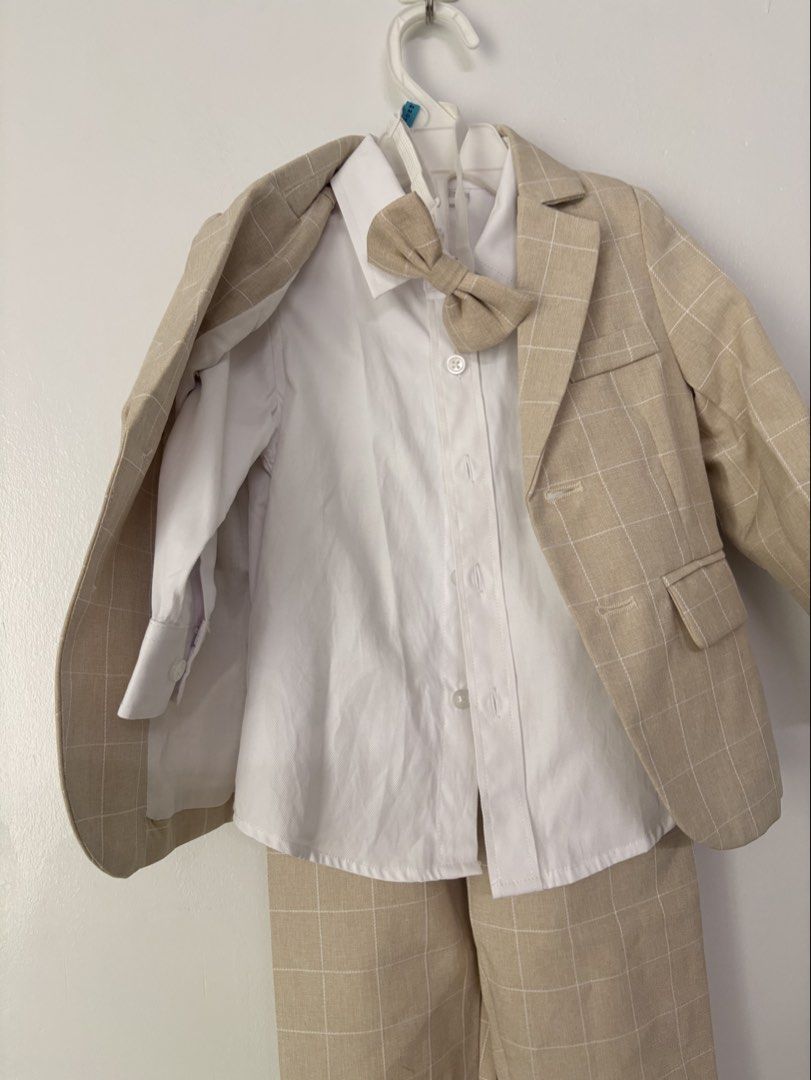 Formal Clothes (Category: Babies & Kids Fashion) located in Pasay City. Submitted by weartheclothes.mnl_shop (Listing ID 1470593927, Image 2). Description: Brand new sold as set White long sleeve polo (used once) Bought for 1300 Size 90 good for 2-4 y/o depending on child’s built, height, weight.