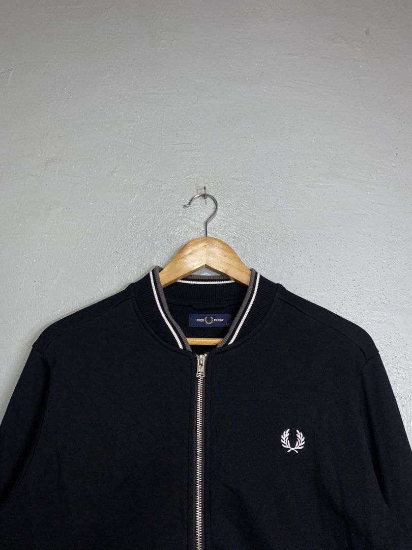 Fred Perry Black Bomber Jacket Size M (Category: Coats, Jackets and Outerwear) located in Bacong. Submitted by crommermann (Listing ID 1470586347, Image 2). Description: Fred Perry Zip-Through Bomber Sweatshirt 🏷️ + 90 shipping fee -Dimes Width 22 Length 25 -Condition 9.5/10 -Color Rate 9.5/10 Excellent Condition Color may vary due to lightning Very Presentable when Worn Need Wash Pm/Dm Visayas Dumaguete loc J&T Courier Express 🚛🚛🚛 .