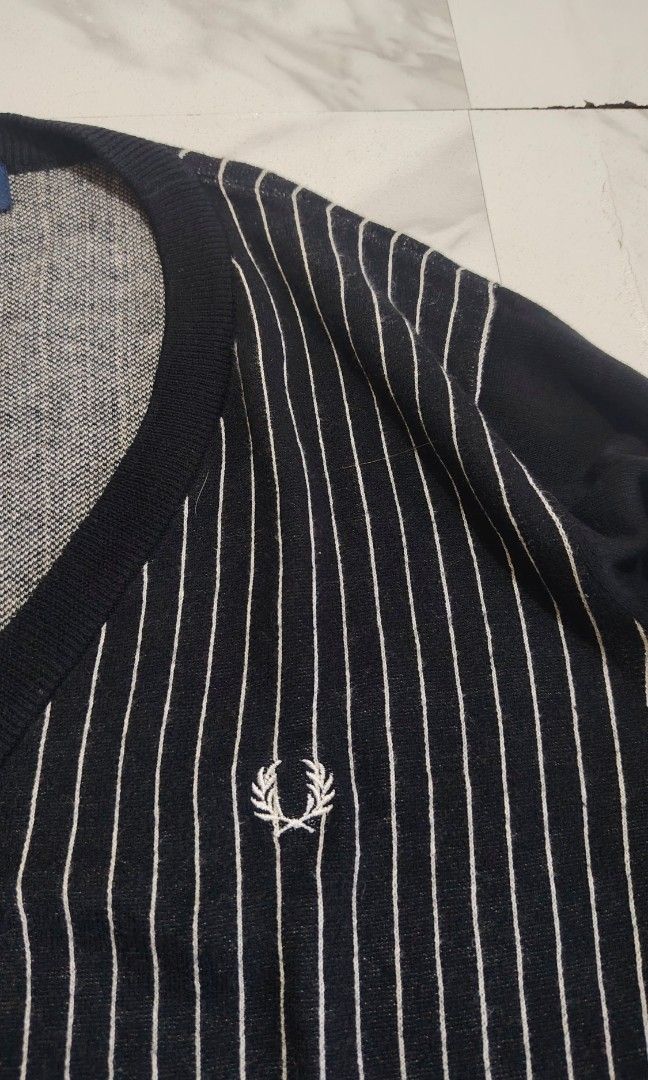 Fred perry pinstripe cardigan (Category: Coats, Jackets and Outerwear) located in Quezon City. Submitted by thriftmo19 (Listing ID 1470691034, Image 2). Description: Size small fits medium / 21.5x27 9.5/10 condition 1,350 only.
