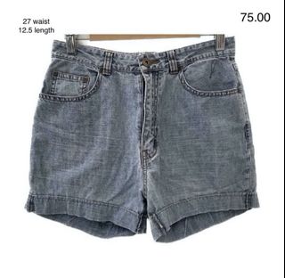(Category: ) located in . Submitted by momentsofyouth.clothing (Listing ID 1470599023, Image 1). Description: .