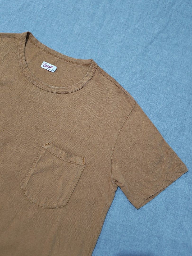 Freenote pocket tshirt (Category: Tshirts & Polo Shirts ) located in Baguio. Submitted by used_clothing2600 (Listing ID 1470652325, Image 3). Description: Freenote pocket tshirt made in USA size xl verygood condition washable dirt pit to pit 23 length 30.5 shoulders 20.5 sleeve length 9 P 780.