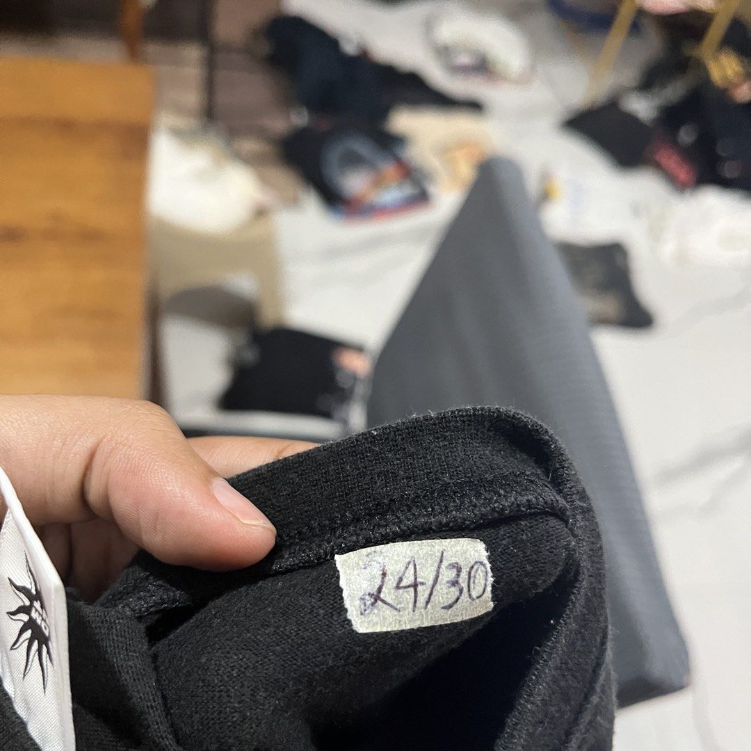 Friday the 13th Horror Tee (Category: Tshirts & Polo Shirts ) located in Bacoor. Submitted by manonghits_2000 (Listing ID 1470707411, Image 3). Description: Friday The 13th 23x29 Dominant Tag Flawless Claim 500.