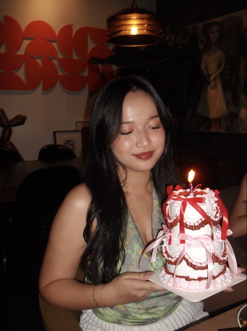 Fujifilm Finepix JV Digicam (Category: Cameras) located in Tagaytay City. Submitted by shaental (Listing ID 1470699366, Image 3). Description: 💌 𝐅𝐮𝐣𝐢𝐟𝐢𝐥𝐦 𝐅𝐢𝐧𝐞𝐩𝐢𝐱 𝐉𝐕 💌 ₱4,000 𝙄𝙉𝘾𝙇𝙐𝙎𝙄𝙊𝙉 (Complete) • Unit • SD card • SD reader • Battery • Charger • Hard case/pouch • Camera strap • Bubble wrap • Box 𝙄𝙎𝙎𝙐𝙀 • It takes a few seconds for the preview photos to load when you first turn on the camera after it hasn’t been use