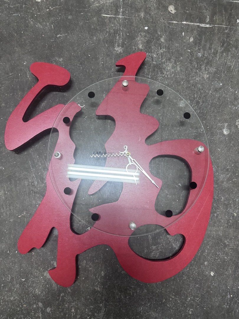 Functional design clock (Category: Other Stationery & Craft) located in Singapore. Submitted by paintpro (Listing ID 1470601231, Image 1). Description: Prosperity clock.