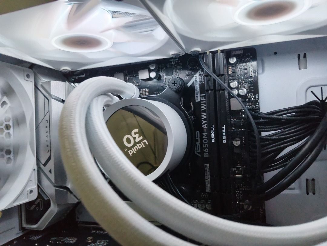 Gaming PC + Monitor (Category: Desktops) located in Caloocan City. Submitted by yvenflow (Listing ID 1470654186, Image 1). Description: [FOR SALE] Ryzen 7 9800X3D Rig + ASUS ROG 255Hz Monitor SYSTEM SPECIFICATIONS: CPU: AMD Ryzen 7 9800X3D RAM: 32GB (2x16GB) G.Skill Flare X5 DDR5 Storage: 1TB Samsung 990 Pro PCIe 4.0 NVMe M.2 SSD Cooler: NZXT Kraken 240 AIO Liquid Cooler Motherboard: ASUS B850M AYW Gaming WiFi (AM5) PSU: Seasonic 750W 80+ Gold Ca