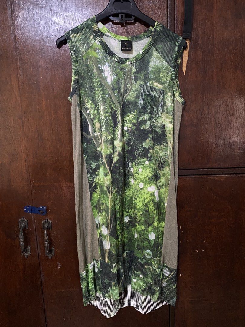 GARDE COLLECTIVE (Category: Dresses) located in Cabuyao City. Submitted by badthrift_pat (Listing ID 1470688064, Image 1). Description: GARDE COLLECTIVE BY:KIKUKO MAKI 👗WIDTH:17 👗LENGTH:34.5 👗LENGTH BACK:37 EXCELLENT CONDITION 🏷️:999.