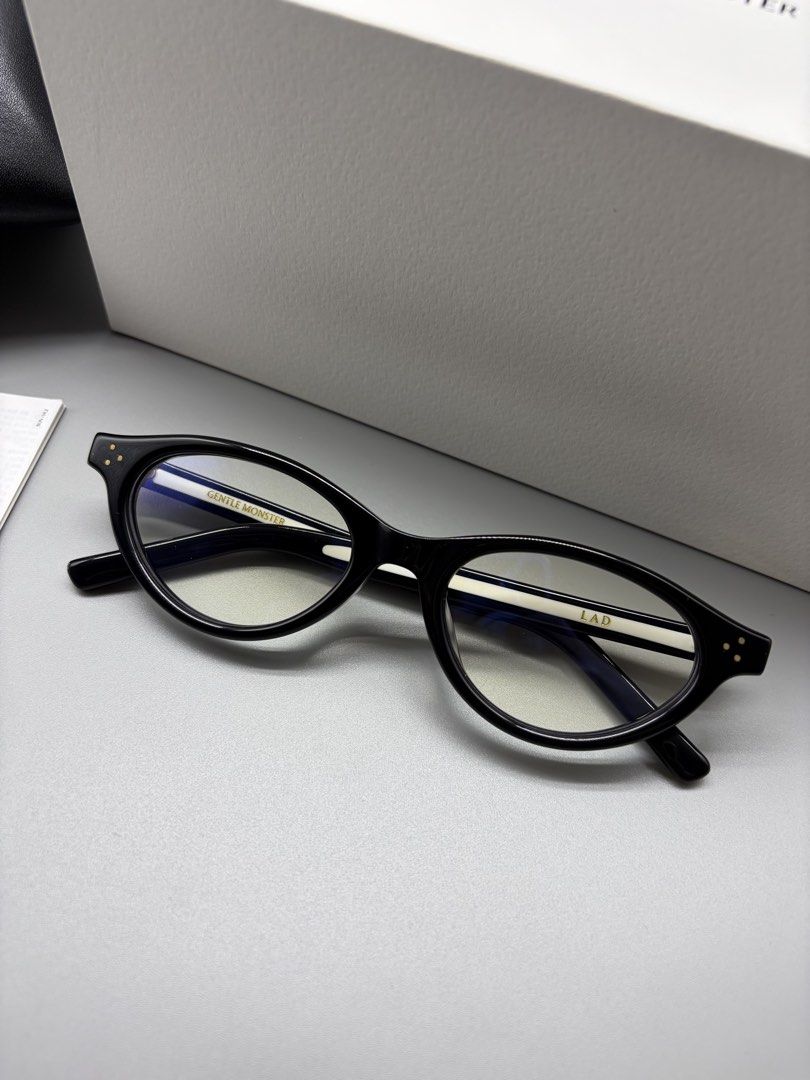 Gentle Monster Lad 01 (Black) (Category: Sunglasses & Eyewear) located in Bacoor. Submitted by thegentleluxe (Listing ID 1470630195, Image 2). Description: Gentle Monster Lad 01 (Black) Complete with Inclusions Box, Cloth, Booklet, Pouch Pre-Order/On Hand Other Colors: Pre-Order 3295php only! (Excluding Shipping Fee) Follow our Page FB: The Gentle Luxe IG: @thegentleluxestore .