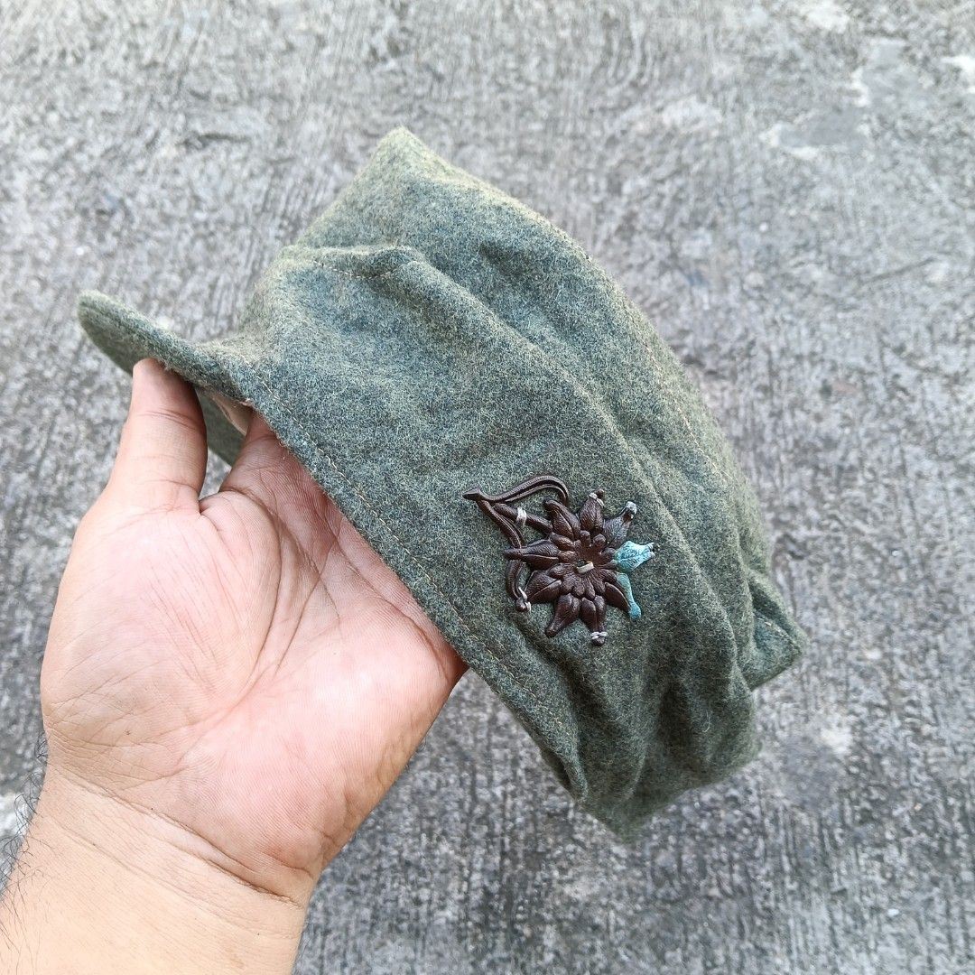 German "WW2" Heer M43 Fieldgray Wool Hat (Category: Caps & Hats) located in Lucena. Submitted by gaaaaarments.phv3 (Listing ID 1470637864, Image 3). Description: German WW2 Heer M43 Fieldgray Wool Cap Verygood Condition Need Wash / Reshape Size 58 RB Numbered 1,499 + Shipping Fee.