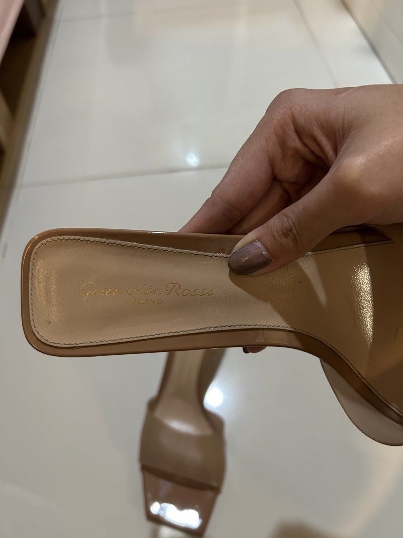 Gianvito Rossi Sandals EU 40 (Category: Heels) located in Makati City. Submitted by miss.manolos.closet (Listing ID 1470563271, Image 3). Description: .
