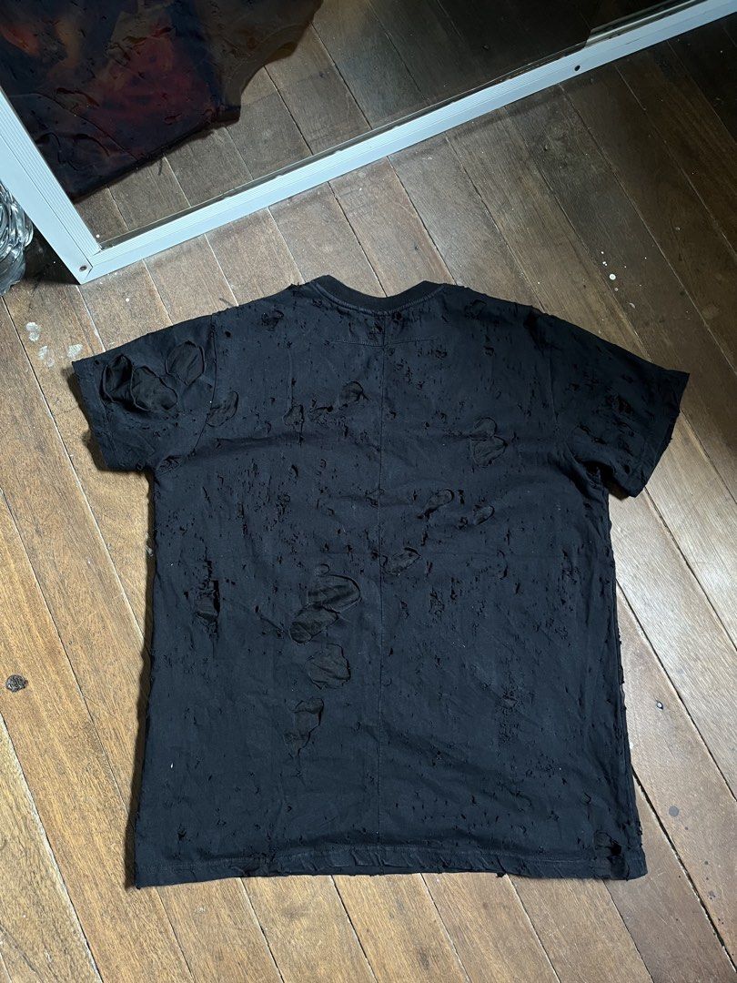 GIVENCHY PARIS DESTROYED DISTRESSED TEE (Category: Luxury Apparel) located in Bugallon. Submitted by thriftteas.00 (Listing ID 1470558008, Image 2). Description: GIVENCHY PARIS DESTROYED DISTRESSED TEE XXS ON TAG FITS LARGE NO ISSUE COMPLETE TAGS NEEDWASH DISTRESSED DESIGN AUTHENTIC/LEGIT CLAIM 4500.