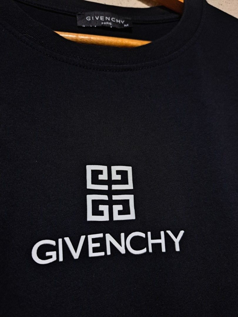 Givenchy Shirt (Category: Tshirts & Polo Shirts ) located in Dumaguete. Submitted by jayarbajad49160 (Listing ID 1470631989, Image 2). Description: Givenchy Shirt -750 add sf Excellent Condition Color rate:9.5/10 No flaws Size Medium Width:22 Length:30 Loc dumaguete city visayas.
