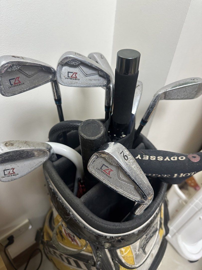 Golf club set (Category: Golf) located in Manila. Submitted by ma.ket (Listing ID 1470632816, Image 3). Description: .