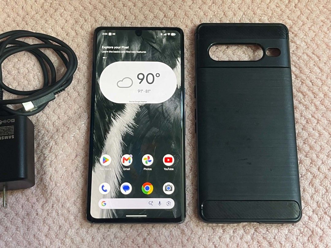 GOOGLE PIXEL 7 PRO 12/128GB (Category: Google Pixel) located in Manila. Submitted by foldingphonesph (Listing ID 1470613273, Image 2). Description: GOOGLE PIXEL 7 PRO US VARIANT 12GB RAM +128GB FOR CAMERA ENTHUSIAST DETAILS: REPLACED ORIG OLED SCREEN/NO FINGERPRINT DARK SPOT PARANG CAM DROP DOT DESIGN HINDI AFFECTED SELFIE CAM ALL WORKING/ MALINAW LAHAT NG CAM OK LAHAT NAGAGAMIT QUICK SPECS: SUPERB CAMERA 50MP TRIPLE OIS 4K VIDEO 60FPS FOR SMOOTH