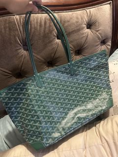 (Category: ) located in . Submitted by mommyye (Listing ID 1470610003, Image 1). Description: .