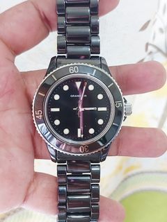 (Category: ) located in . Submitted by vintageanddainty (Listing ID 1470590053, Image 1). Description: .