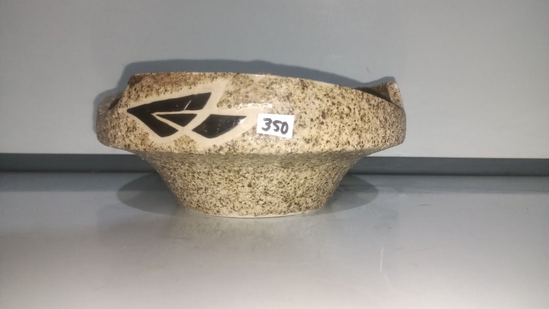 Granite texture Ikebana ceramic bonsai pot with drainage base (Category: Pots & Planters) located in Munoz. Submitted by larryc1212 (Listing ID 1470632921, Image 1). Description: - Material: Textured ceramic with grainy stone finish - Design: Cream and grey speckled pattern with leaf cutouts along the upper rim - Dimensions: Approx. 8 inches across x 3.5 inches tall - Features: Sturdy base ring and clean interior - Ideal for: Succulents, small bo