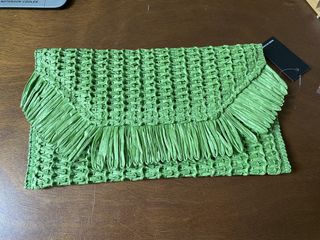 (Category: ) located in . Submitted by hoardqueensdeclutter (Listing ID 1470678074, Image 1). Description: .