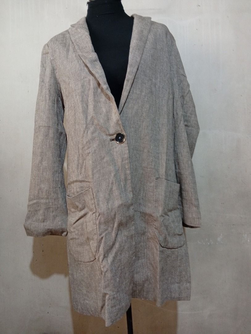 Grey Long Blazer Coat with Front Button and Pockets (Category: Coats, Jackets and Outerwear) located in Quezon City. Submitted by bargainbayan (Listing ID 1470645144, Image 1). Description: Grey Long Blazer Coat with Front Button and Pockets Measurements: Best fits Large Chest: 21.5 in. Shoulder: 16.5 in. Arm Length: 25 in. Length: 37 in. - Color: Grey - Material: Textured fabric - Closure: Single-button front - Pockets: Two large lower patch poc