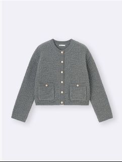 (Category: ) located in . Submitted by clothingbyl (Listing ID 1470581255, Image 1). Description: .