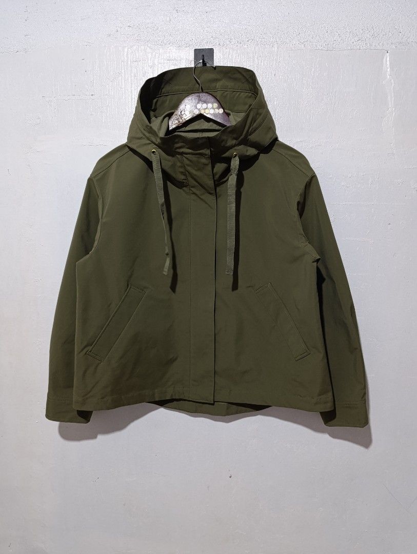 GU MOUNTAIN PARKA (Category: Coats, Jackets and Outerwear) located in Bulacan. Submitted by frederickg80292 (Listing ID 1470673227, Image 2). Description: GU MOUNTAIN PARKA - COLOR OLIVE 📌 SIZE MEDIUM ON TAG 21 WIDTH 23.4-25 LENGTH GOOD AS NEW CONDITION 10/10 COLOR RATE NO ISSUE 👌 899 + SF ONLY 💸 LOCATION SJDM BULACAN.