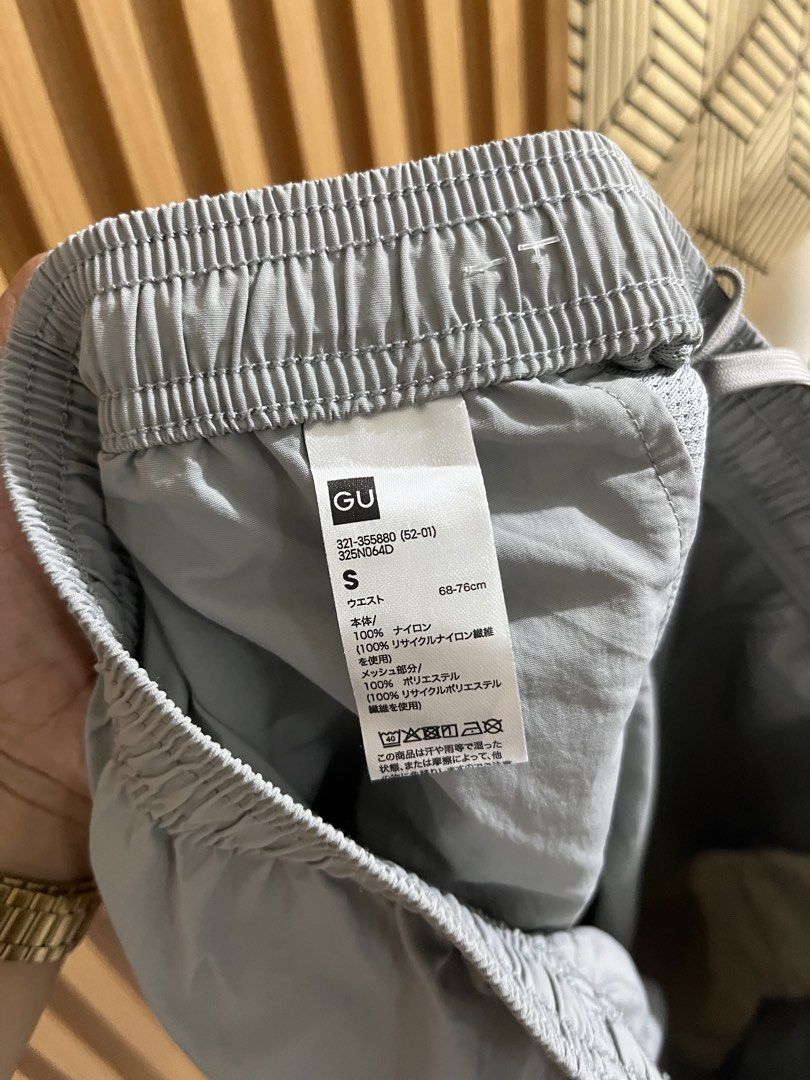 GU Nylon Short (Category: Shorts) located in Caloocan City. Submitted by ynna_27 (Listing ID 1470681358, Image 3). Description: GU Nylon Short Used - Good as new Color : Gray Small Waist 27-32” garterized Length 17” Issue : x Price 580.