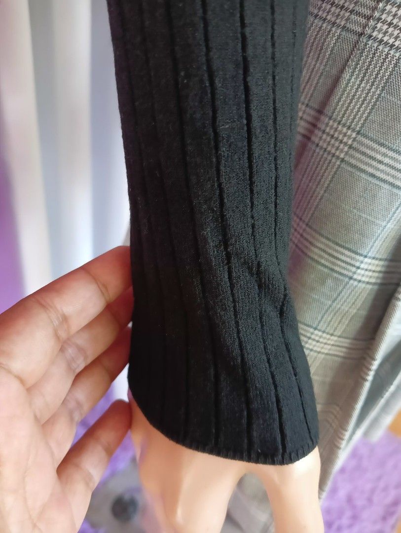 GU Ribbed Cardigan (Category: Coats, Jackets and Outerwear) located in Basista. Submitted by purpleens_shop (Listing ID 1470656737, Image 3). Description: Condition;10/10.