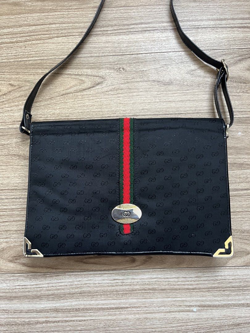 gucci baga (Category: Luxury Bags & Wallets) located in Cebu City. Submitted by fierce.vincent (Listing ID 1470655752, Image 2). Description: gucci bags excellent 2950 + sf.