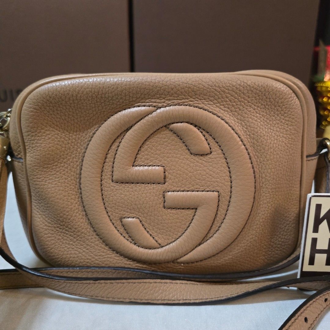Gucci Soho crossbody (Category: Luxury Bags & Wallets) located in Paranaque City. Submitted by kyshei (Listing ID 1470667285, Image 2). Description: 💯legit/,orig money back guaranteed‼️👍.