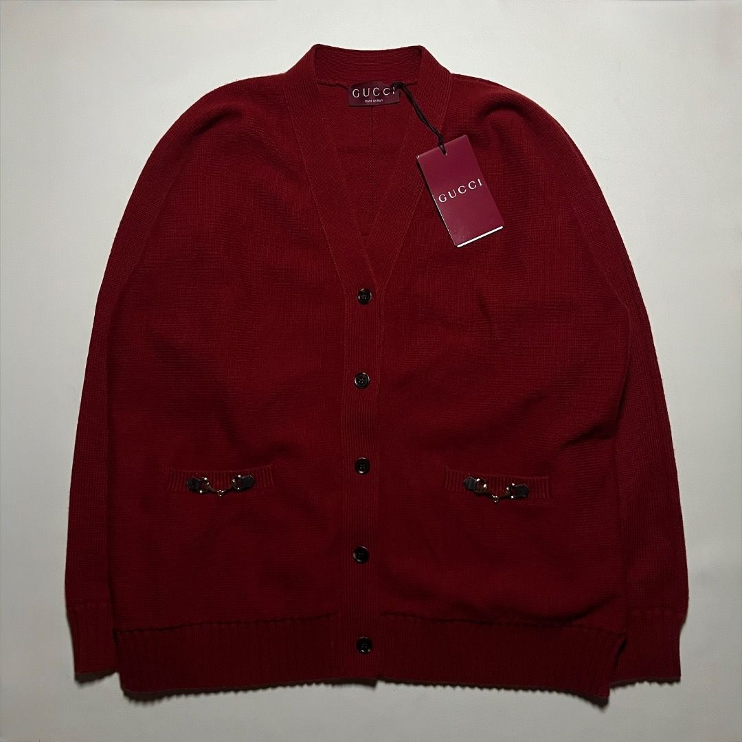 Gucci Wool Cardigan Red Size M (Category: Coats, Jackets and Outerwear) located in Caloocan City. Submitted by achilles_grails (Listing ID 1470593945, Image 2). Description: - Brand: Gucci - Item: Red knit cardigan in wool and cashmere blend - Size: M (170/92Y) - Condition: Brand new with original store tags attached - Design: V-neckline, front button closure with engraved branding, and two front pockets with signature horsebit hardware - Origin: