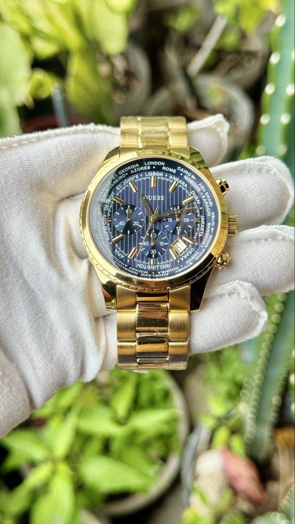 GUESS WATCH FOR MENS (Category: Luxury Watches) located in Manila. Submitted by junjun12356 (Listing ID 1470558129, Image 1). Description: Water resistant 100Meter Stainless steel material Gold Color Japan movement Chronograph .
