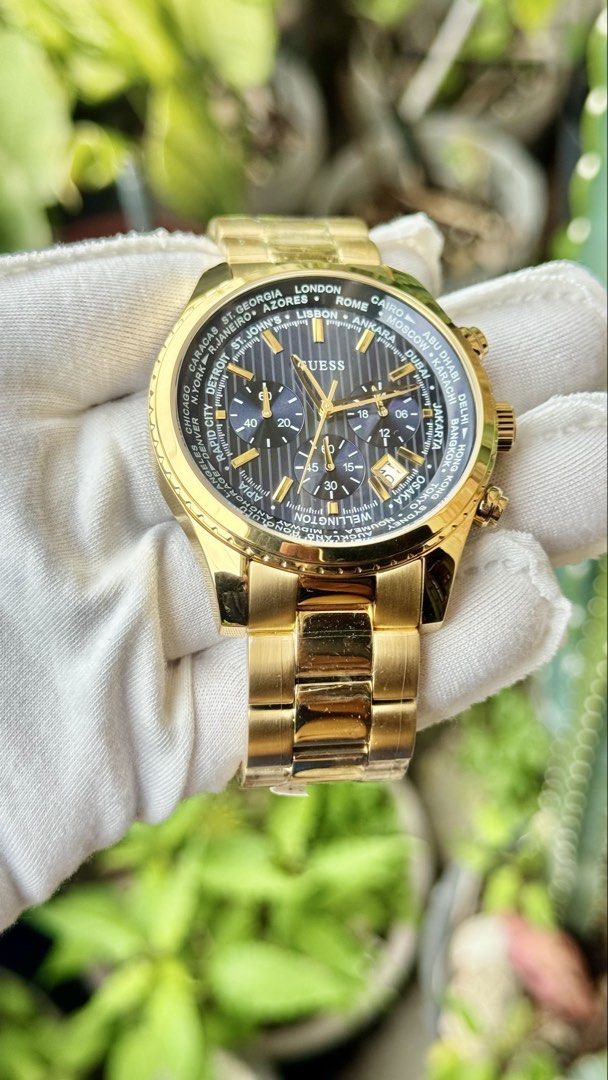 GUESS WATCH FOR MENS (Category: Luxury Watches) located in Manila. Submitted by junjun12356 (Listing ID 1470558129, Image 2). Description: Water resistant 100Meter Stainless steel material Gold Color Japan movement Chronograph .