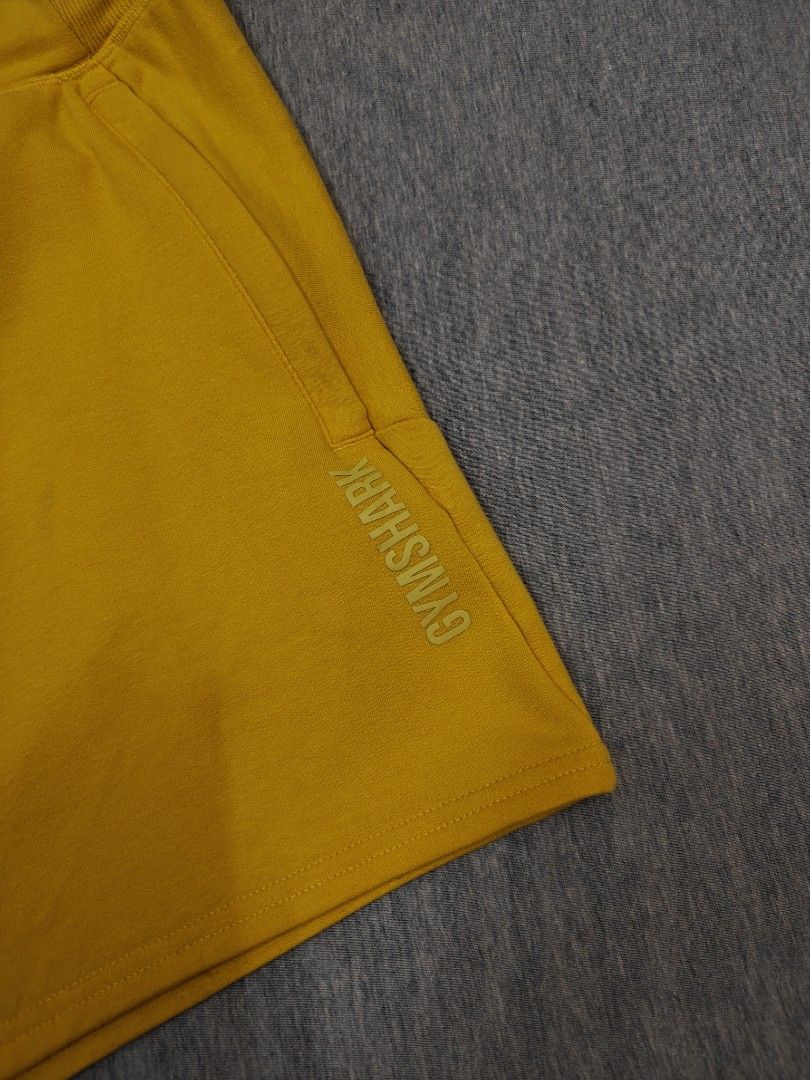GYMSHARK CHALK 5 QUAD SHORT (Category: Shorts) located in Bacolod City. Submitted by yobibstuffs (Listing ID 1470642134, Image 3). Description: GYMSHARK CHALK 5 QUAD SHORT SIZE: LARGE DIMENSIONS WAISTLINE: 34-38 LENGTH: 14 LEG OPENING: 12 GOOD CONDITION NEED WASH 🧼🫧 PRICE: 899+SF OUTSIDE BACOLOD CITY 🏙️ 🌆 PM ME! 📥📥📥.