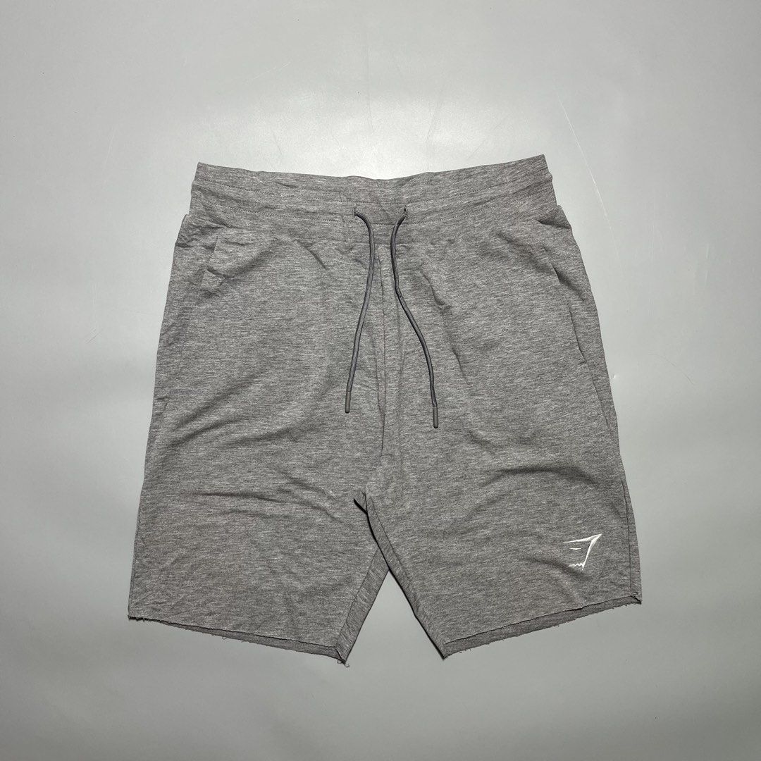 Gymshark Critical Mens Sweatshort (Category: Activewear) located in Bacolod City. Submitted by marmanj (Listing ID 1470662673, Image 1). Description: ♻️ Gymshark Critical Mens Sweatshort •Original - Complete tags •Excellent condition •Size: Medium •Waistline: 30-32” •Length: 19” •Leg Opening : 9.5” •Color: Grey •Color rate: 10/10 •Embroidered Gymshark Logo •flaws: Washable stains - Needs wash only 🔖Price: ₱780 📌Location: Bacolod City Negros Occ