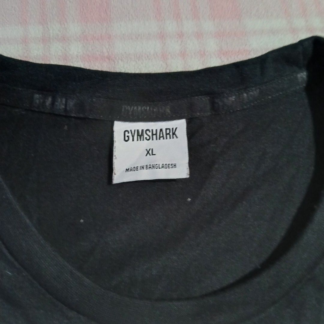 GymShark Legacy Shirt (Category: Activewear) located in Mangaldan. Submitted by used2.wear (Listing ID 1470653108, Image 2). Description: Excellent To As New Condition No Issue Size XLarge On Tag Width 22 Length 28.5 Kindly Check All Posted Pictures.