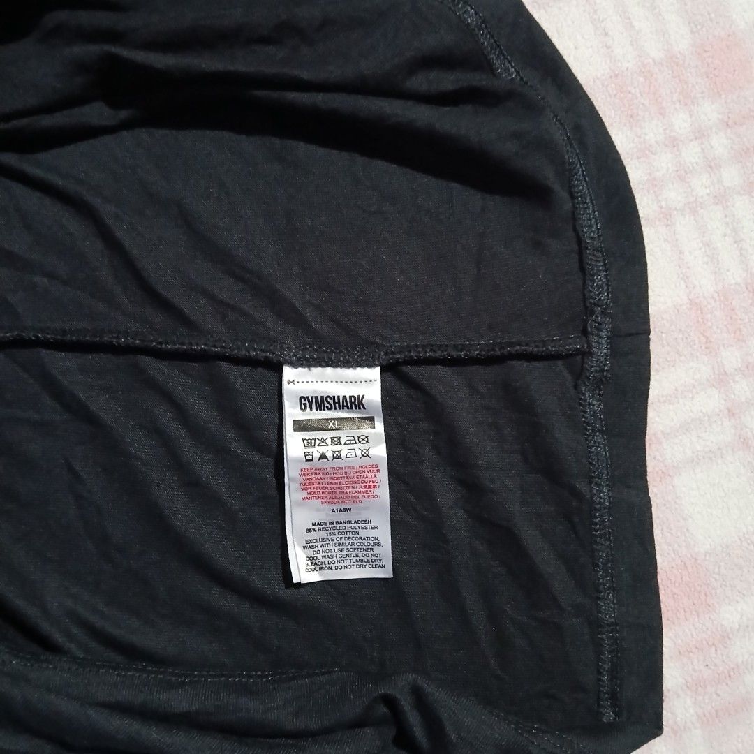 GymShark Legacy Shirt (Category: Activewear) located in Mangaldan. Submitted by used2.wear (Listing ID 1470653108, Image 3). Description: Excellent To As New Condition No Issue Size XLarge On Tag Width 22 Length 28.5 Kindly Check All Posted Pictures.