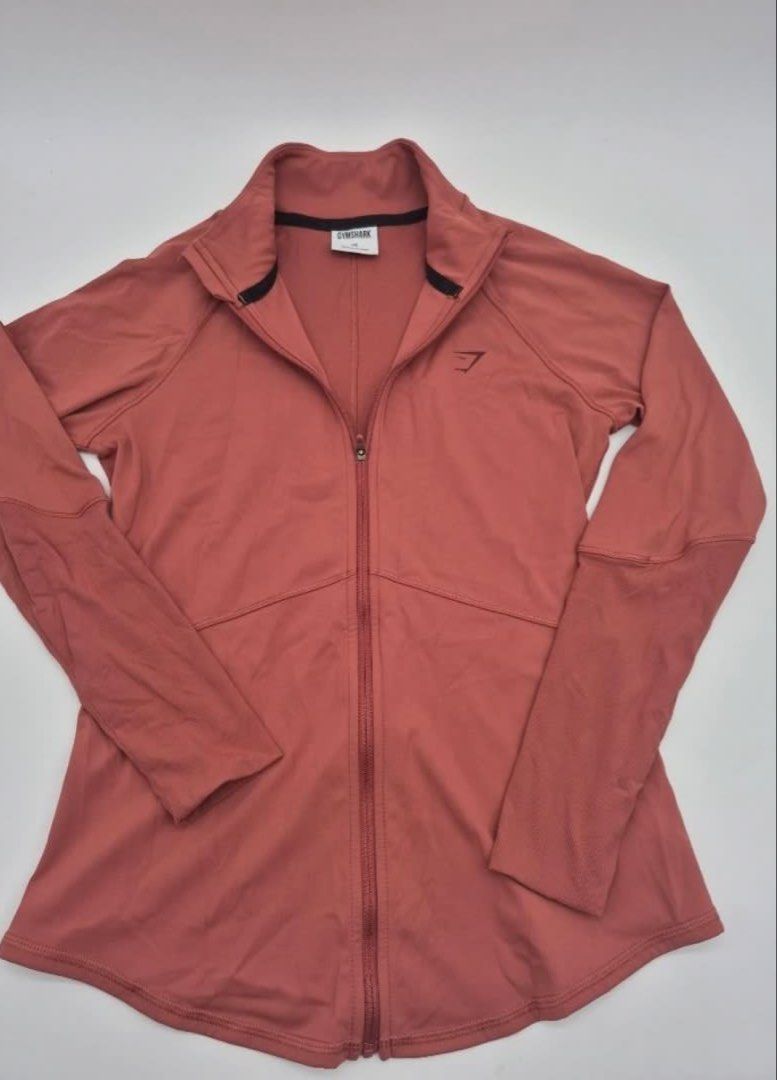 Gymshark Zip XS (Category: Activewear) located in Davao. Submitted by marthascloset (Listing ID 1470558182, Image 2). Description: .