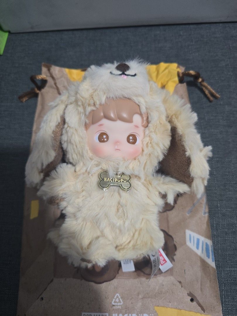 Hacipupu Take Me Home Series (Category: Plushies & Soft Toys) located in Rizal. Submitted by imnotraf (Listing ID 1470740091, Image 1). Description: No Card and Box.
