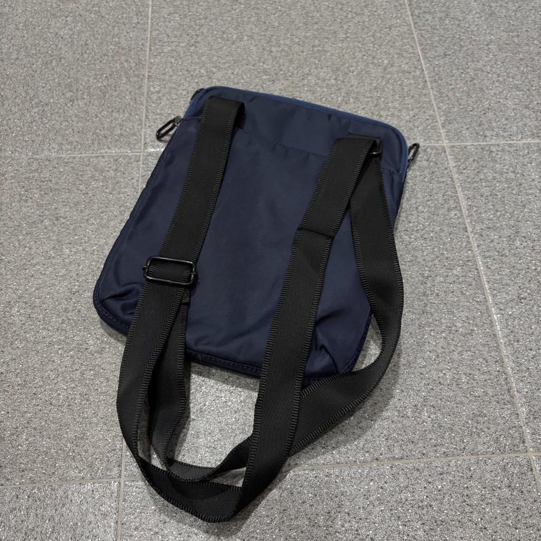 Halo Navy Blue Messenger Sling Bag (Category: Sling Bags) located in San Fernando. Submitted by louluntian (Listing ID 1470659965, Image 3). Description: 𝐂𝐨𝐧𝐝𝐢𝐭𝐢𝐨𝐧: Needs washing | No issues 𝐋𝐨𝐜𝐚𝐭𝐢𝐨𝐧: Pampanga 𝐌𝐎𝐏: GCASH Only 𝐂𝐨𝐮𝐫𝐢𝐞𝐫: Lalamove | J&T Express (Shipping fee c/o buyer) .