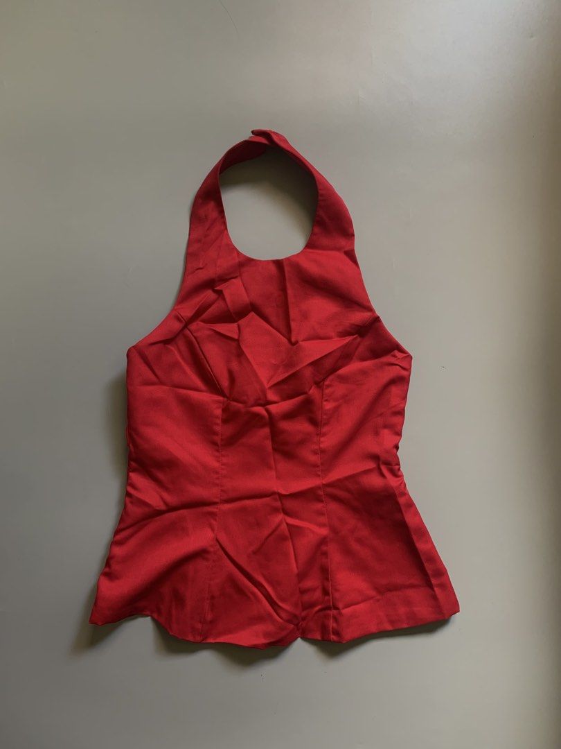 Halter Top (Category: Others Tops) located in Baguio. Submitted by swift_royalfox.18 (Listing ID 1470705247, Image 1). Description: Size:Xs Bdnew&Auth.