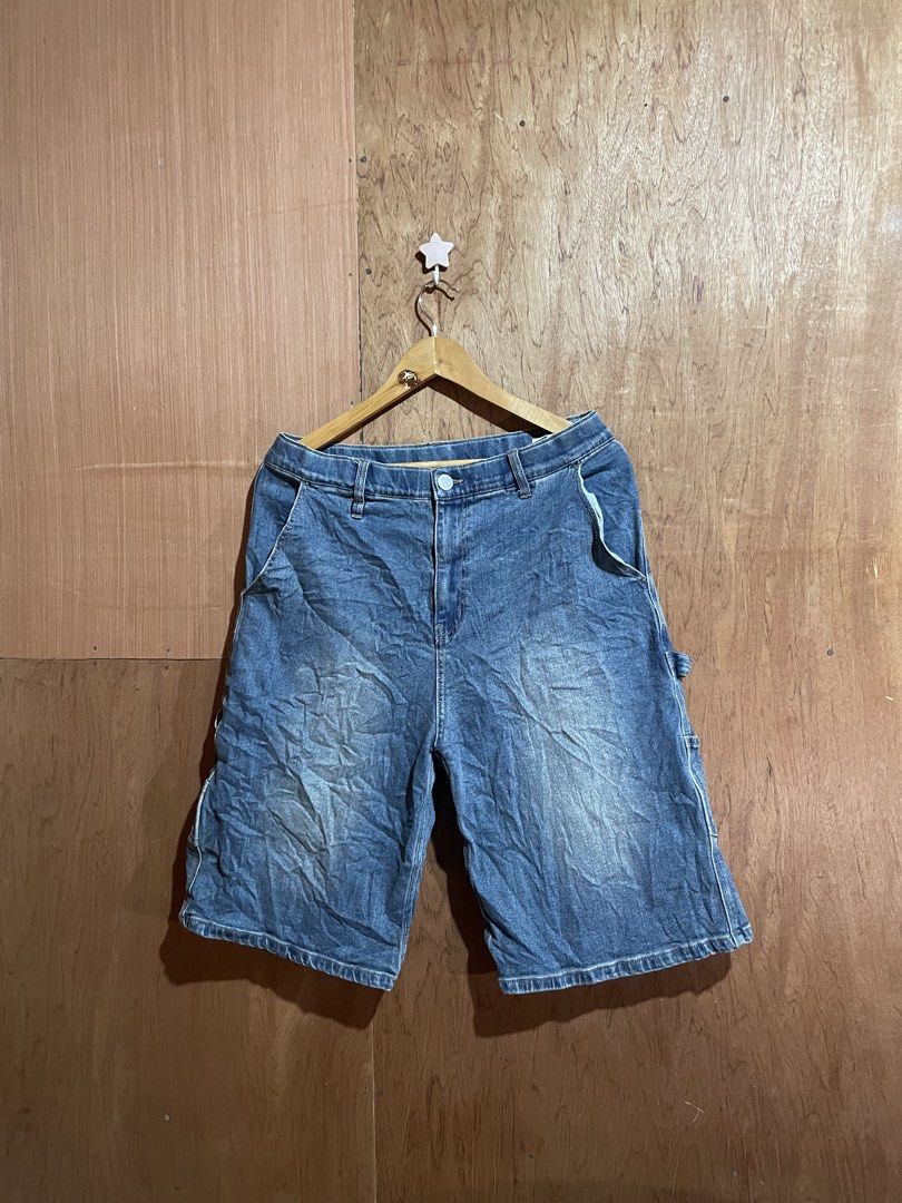 HANGTEN CARPENTER JORTS (Category: Shorts) located in Cagayan de Oro. Submitted by jhonny_kevz930 (Listing ID 1470695312, Image 2). Description: .